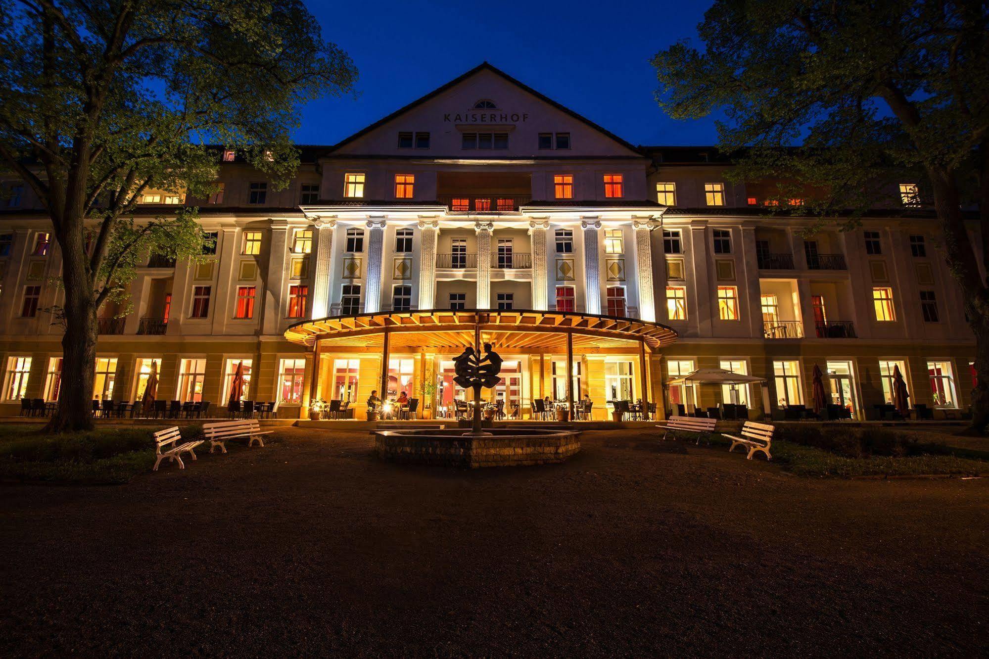 Kulturhotel Kaiserhof Bad Liebenstein Exterior foto